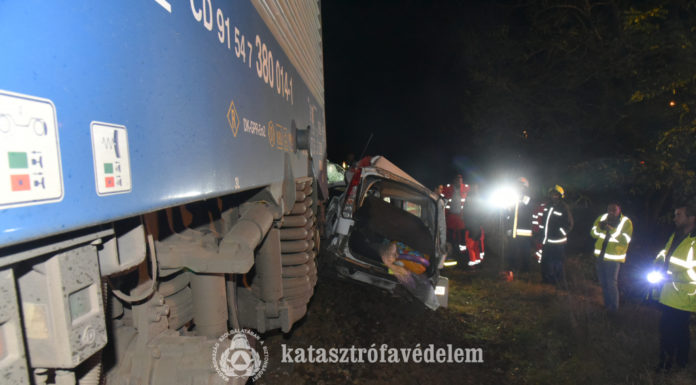 Sokkoló felvételek a gödi vonatbalesetről
