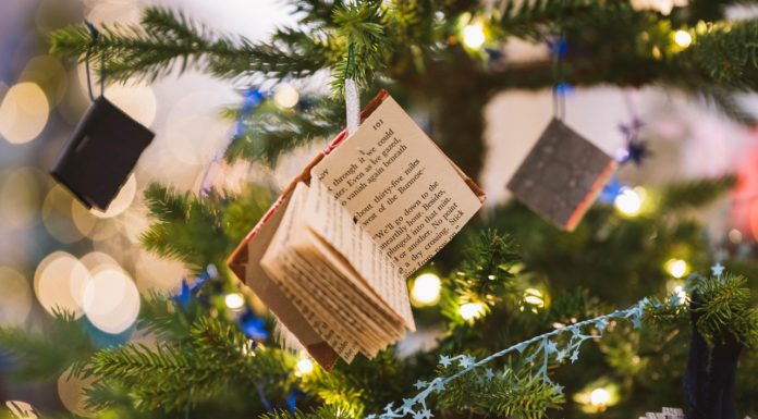 Neveleken újra feldíszítik a Csíz utcai hidat