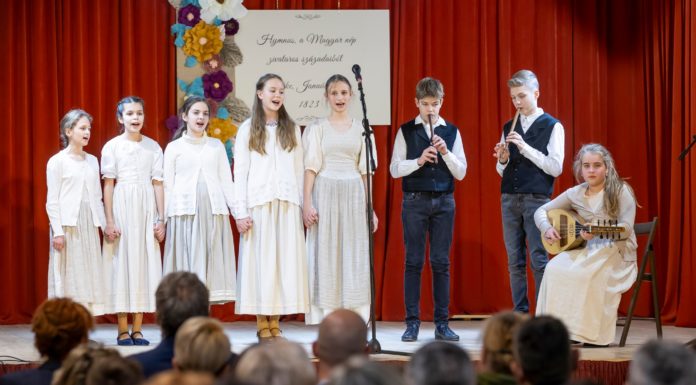 Gödön is megünnepelték a magyar kultúra napját, ahol a pedagógusokat is díjazták