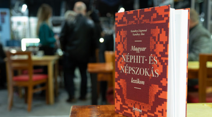 Ősi szokásokat gyűjtöttek össze egy babonaszótárban