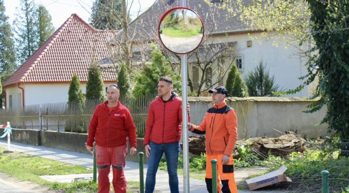 Új tükröt szereltek fel a vasúti aluljárónál