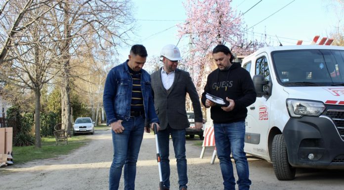 Göd gőzerővel épül, szépül: újabb helyszínen lesz szilárd burkolat