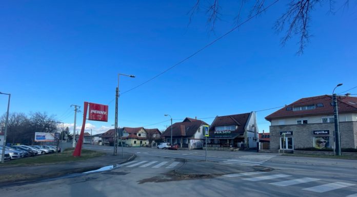 Ünnepi nyitvatartás és óraátállítás: ezekre érdemes figyelni a hosszú hétvégén