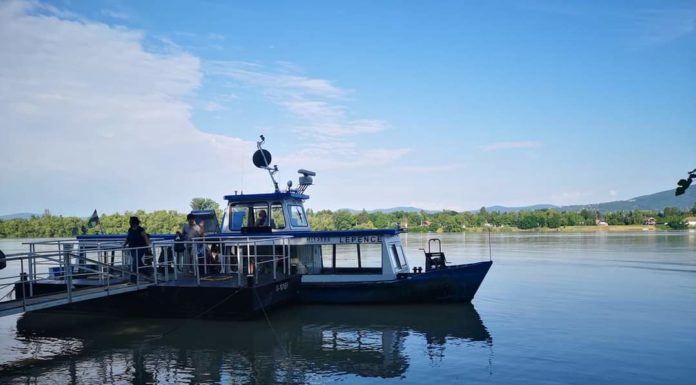 A gödi révet nem érinti a Duna áradása