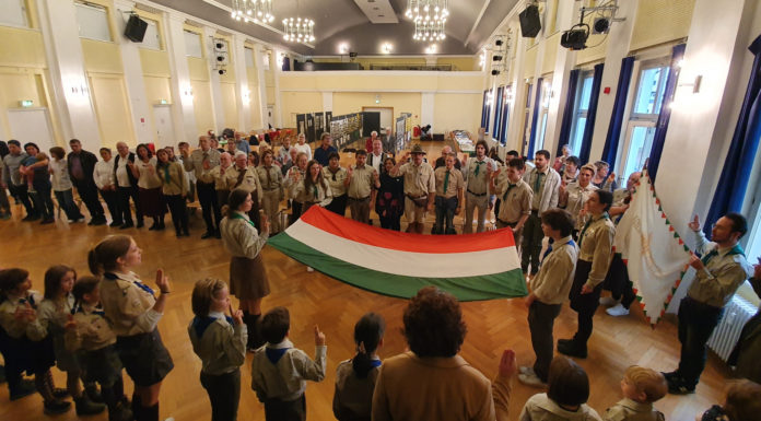 Vasárnap éjfélig lehet jelentkezni a Kőrösi Csoma Sándor Program és Petőfi Sándor Program új felhívására
