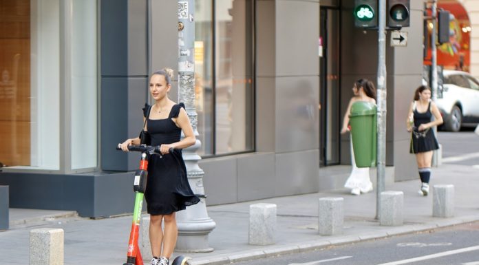 Így változik meg az elektromos rolleresek élete