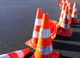 Sávlezárás Göd térségében