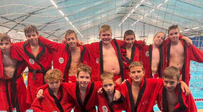 Szurkolni hívják a gödieket