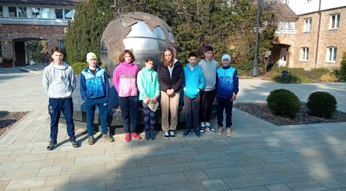 8 gödi kajakos vett részt a válogatott fizikai felmérőn