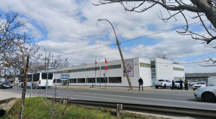 Teljes útzár a 2 sz. Fő úton