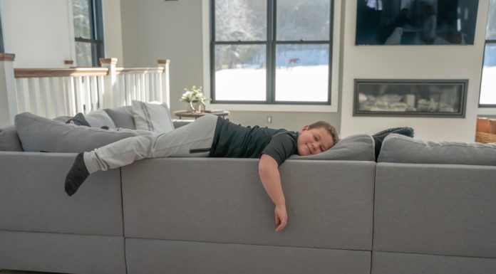 Egyedül is biztonságban: nyári kisokos gyerekeknek