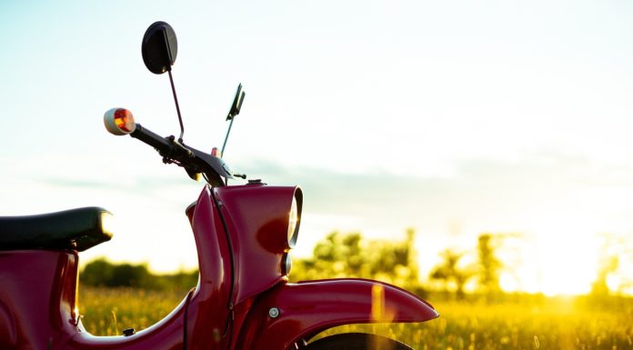 A kétkerekű járműveket ellenőrizték Gödön