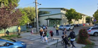 Gödön is figyelnek a gyerekek biztonságára