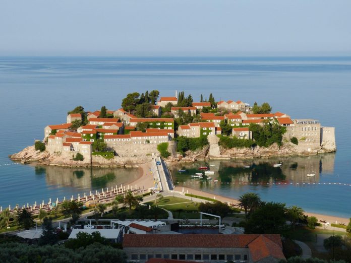 budva-823409_1280